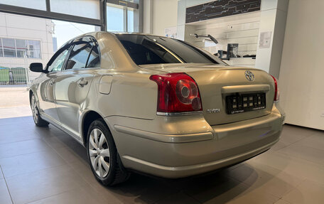 Toyota Avensis III рестайлинг, 2006 год, 880 000 рублей, 4 фотография