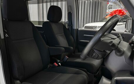 Honda Stepwgn IV, 2016 год, 1 797 000 рублей, 17 фотография