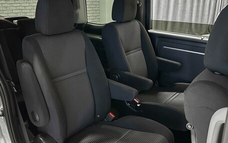 Honda Stepwgn IV, 2016 год, 1 797 000 рублей, 16 фотография