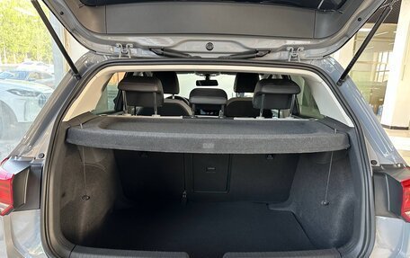 Volkswagen Golf VIII, 2022 год, 1 990 000 рублей, 13 фотография