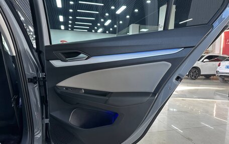Volkswagen Golf VIII, 2022 год, 1 990 000 рублей, 10 фотография