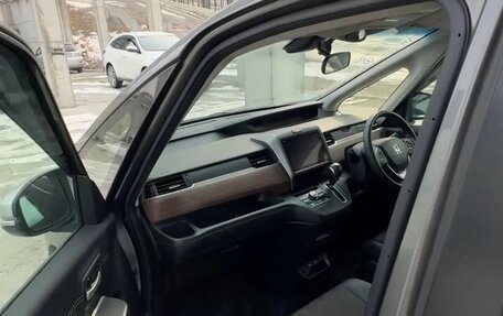 Honda Freed II, 2022 год, 1 430 000 рублей, 8 фотография
