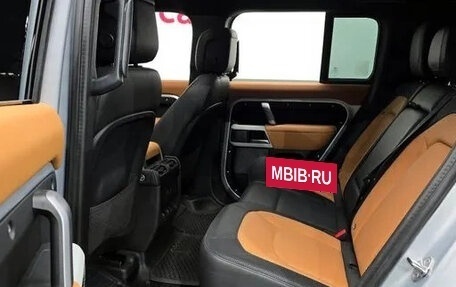Land Rover Defender II, 2024 год, 7 650 000 рублей, 17 фотография