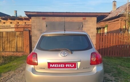 Toyota Auris II, 2008 год, 700 000 рублей, 4 фотография