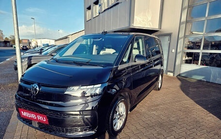 Volkswagen Multivan, 2025 год, 6 520 000 рублей, 4 фотография