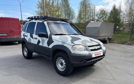 Chevrolet Niva I рестайлинг, 2013 год, 380 000 рублей, 5 фотография