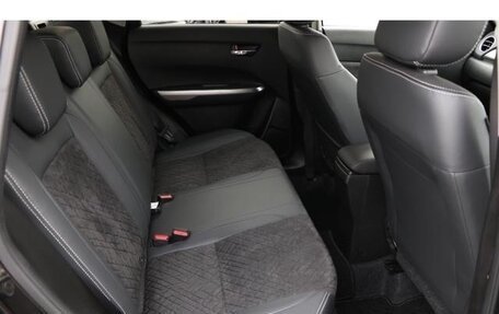 Suzuki Escudo IV, 2020 год, 1 600 000 рублей, 13 фотография