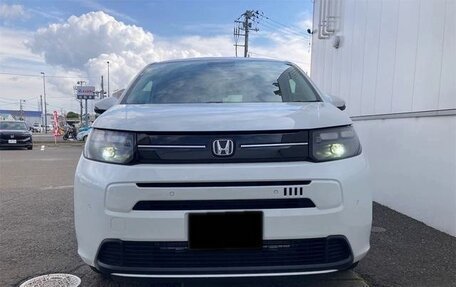 Honda Freed, 2025 год, 2 000 000 рублей, 2 фотография