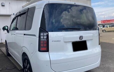 Honda Freed, 2025 год, 2 000 000 рублей, 6 фотография