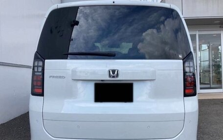 Honda Freed, 2025 год, 2 000 000 рублей, 5 фотография