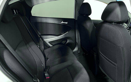 Hyundai Solaris II рестайлинг, 2015 год, 1 030 000 рублей, 17 фотография