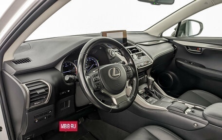 Lexus NX I, 2019 год, 3 750 000 рублей, 16 фотография