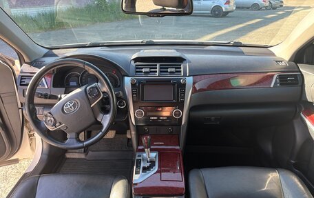 Toyota Camry, 2013 год, 1 650 000 рублей, 11 фотография