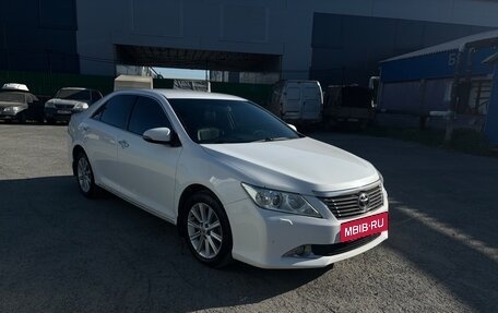Toyota Camry, 2013 год, 1 650 000 рублей, 2 фотография