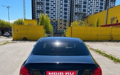 Mercedes-Benz E-Класс, 2018 год, 3 250 000 рублей, 15 фотография