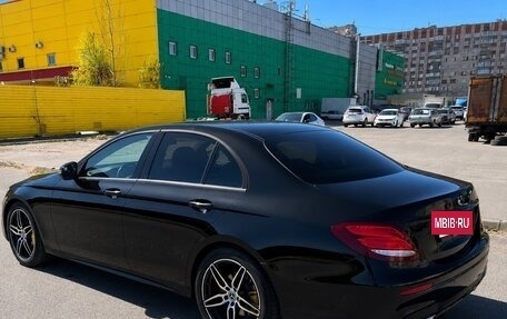 Mercedes-Benz E-Класс, 2018 год, 3 250 000 рублей, 17 фотография