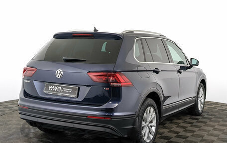 Volkswagen Tiguan II, 2017 год, 2 200 000 рублей, 5 фотография