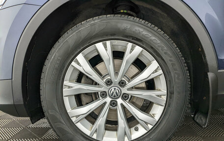 Volkswagen Tiguan II, 2017 год, 2 200 000 рублей, 12 фотография