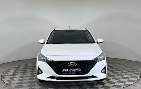 Hyundai Solaris II рестайлинг, 2021 год, 1 399 000 рублей, 2 фотография