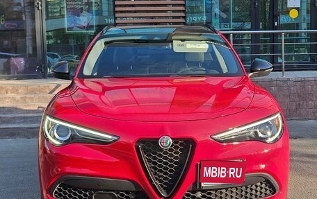 Alfa Romeo Stelvio, 2021 год, 3 430 000 рублей, 1 фотография