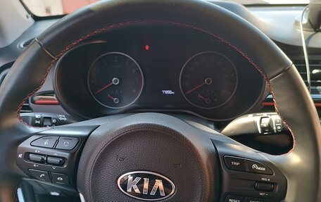 KIA Rio IV, 2019 год, 1 620 000 рублей, 10 фотография