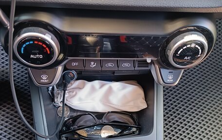 KIA Rio IV, 2019 год, 1 620 000 рублей, 9 фотография