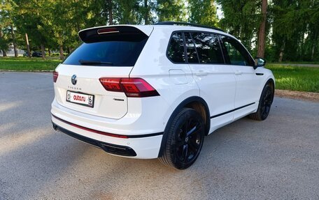 Volkswagen Tiguan II, 2021 год, 4 400 000 рублей, 6 фотография