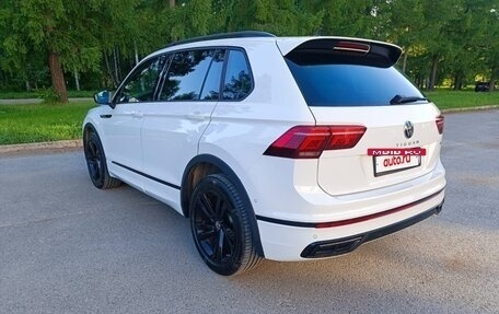Volkswagen Tiguan II, 2021 год, 4 400 000 рублей, 4 фотография