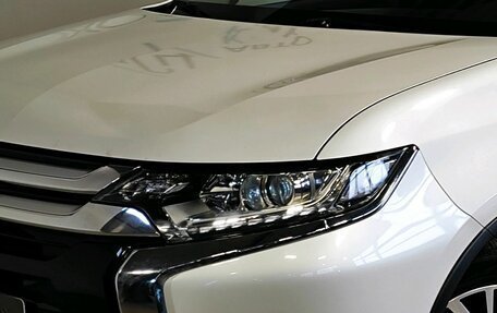 Mitsubishi Outlander III рестайлинг 3, 2016 год, 2 189 000 рублей, 5 фотография