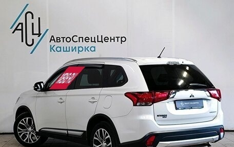 Mitsubishi Outlander III рестайлинг 3, 2016 год, 2 189 000 рублей, 4 фотография