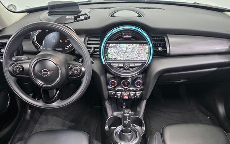 MINI Cabrio, 2020 год, 1 820 000 рублей, 5 фотография