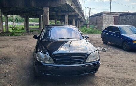 Mercedes-Benz S-Класс, 2004 год, 600 000 рублей, 1 фотография