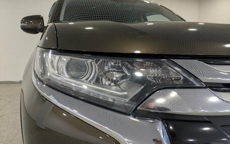 Mitsubishi Outlander III рестайлинг 3, 2017 год, 1 890 000 рублей, 11 фотография