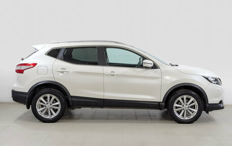 Nissan Qashqai, 2017 год, 1 990 000 рублей, 4 фотография