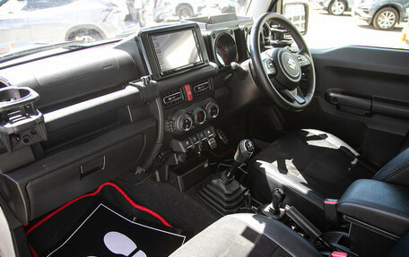 Suzuki Jimny, 2019 год, 1 798 000 рублей, 12 фотография