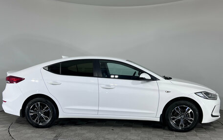 Hyundai Elantra VI рестайлинг, 2017 год, 1 360 000 рублей, 4 фотография