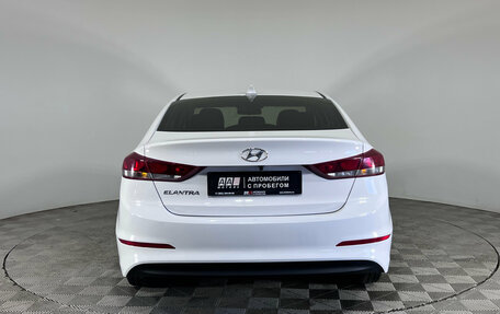 Hyundai Elantra VI рестайлинг, 2017 год, 1 360 000 рублей, 7 фотография