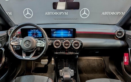 Mercedes-Benz CLA, 2021 год, 3 295 000 рублей, 14 фотография