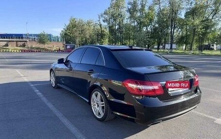 Mercedes-Benz E-Класс, 2011 год, 1 600 000 рублей, 8 фотография