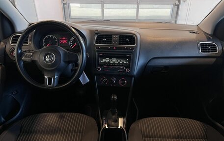 Volkswagen Polo VI (EU Market), 2012 год, 660 000 рублей, 9 фотография