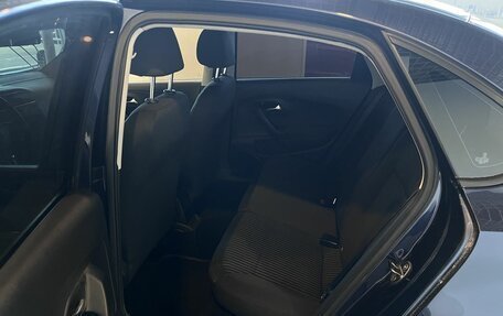 Volkswagen Polo VI (EU Market), 2012 год, 660 000 рублей, 25 фотография