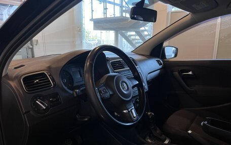 Volkswagen Polo VI (EU Market), 2012 год, 660 000 рублей, 23 фотография