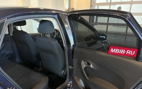 Volkswagen Polo VI (EU Market), 2012 год, 660 000 рублей, 26 фотография