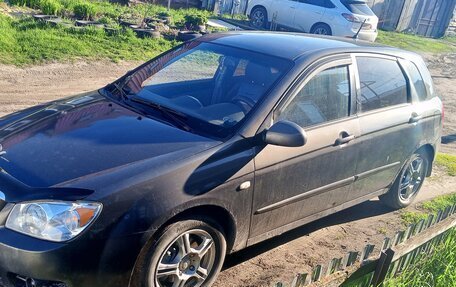KIA Cerato I, 2005 год, 385 000 рублей, 2 фотография
