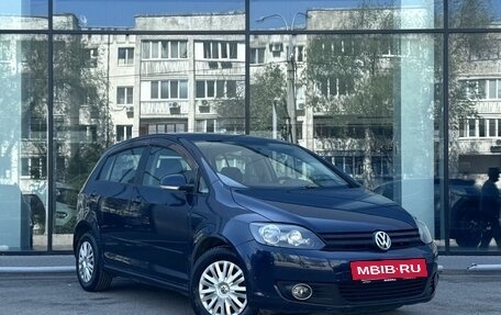 Volkswagen Golf Plus II, 2013 год, 800 000 рублей, 3 фотография