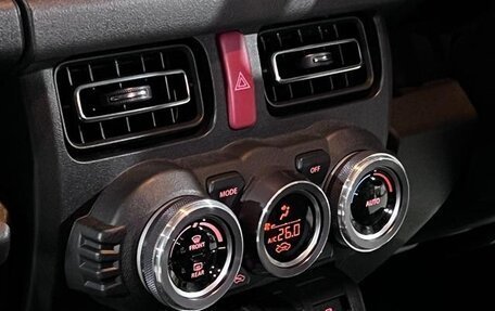 Suzuki Jimny, 2023 год, 1 630 000 рублей, 16 фотография