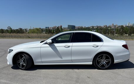 Mercedes-Benz E-Класс, 2017 год, 3 349 000 рублей, 8 фотография