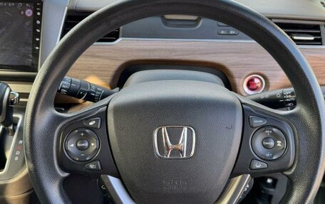 Honda Freed II, 2021 год, 1 290 000 рублей, 5 фотография