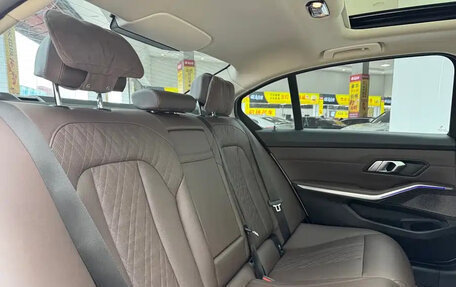 BMW 3 серия, 2022 год, 2 250 000 рублей, 17 фотография