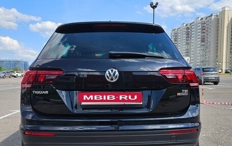 Volkswagen Tiguan II, 2017 год, 2 200 000 рублей, 5 фотография